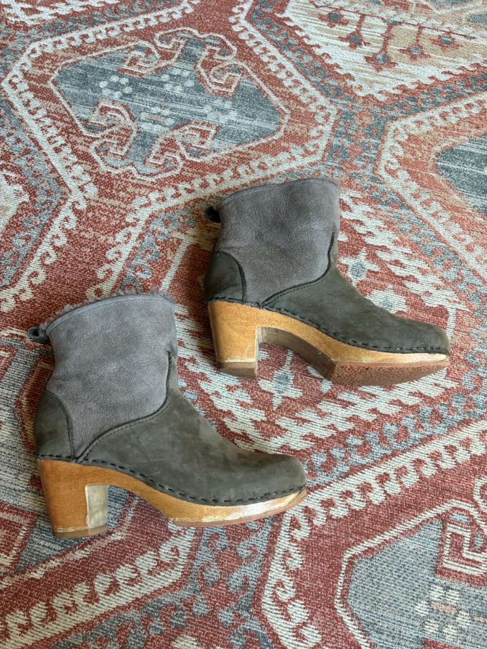 No. 6 Shearling Lined Pull-on Clog Boot